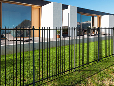 CERCA ARQUITECTÓNICA RECTA